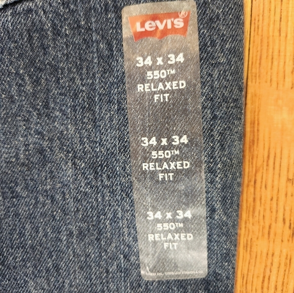 Levis 550 Relaxed Fit Mens Jeans Size 34 × 34 NEW Blue - Picture 4 of 4